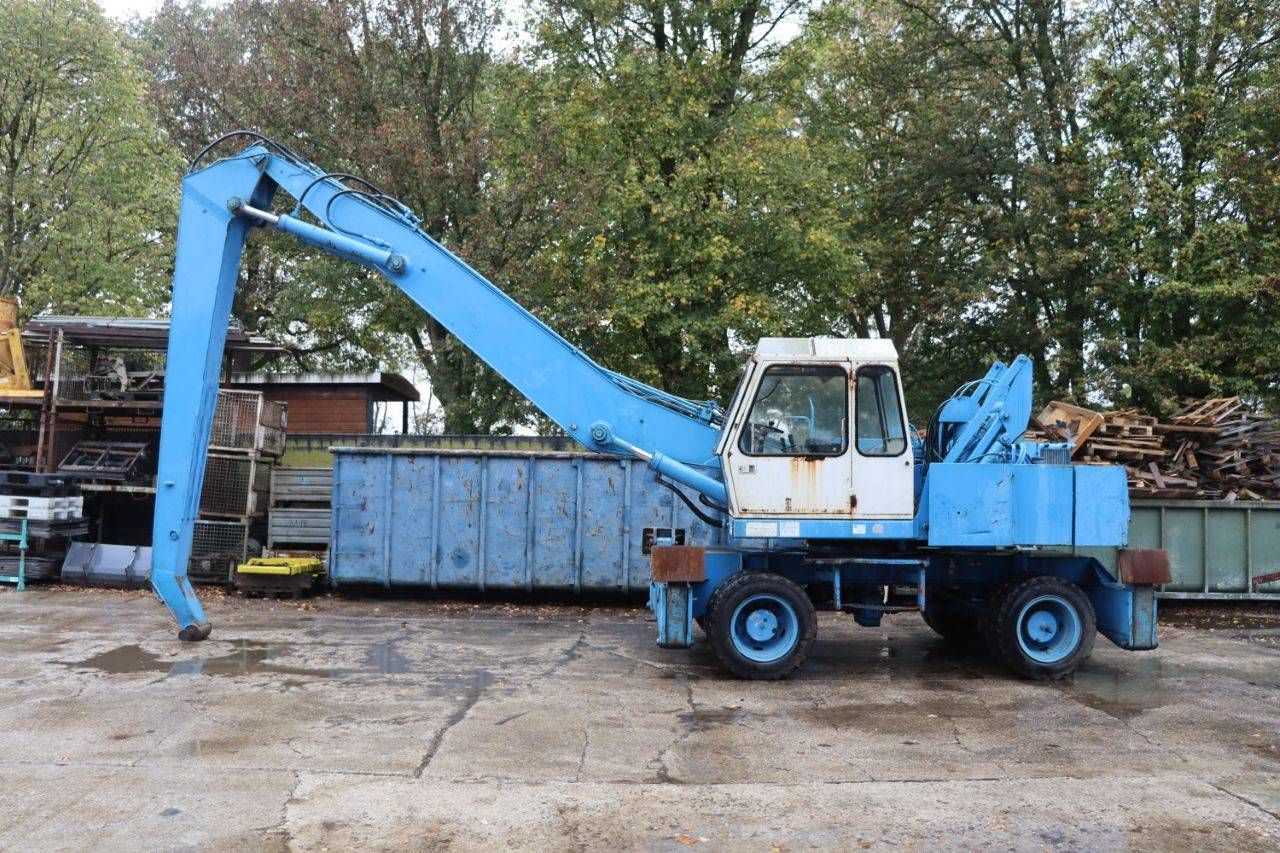 Wheel excavator Fuchs Type F 714.4 Diesel 1994