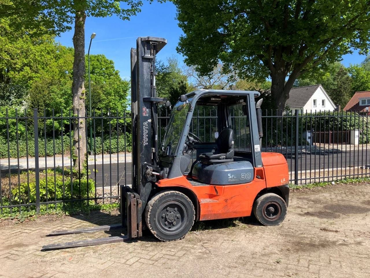 Forklift Toyota 02-7FDF30 Diesel 2001