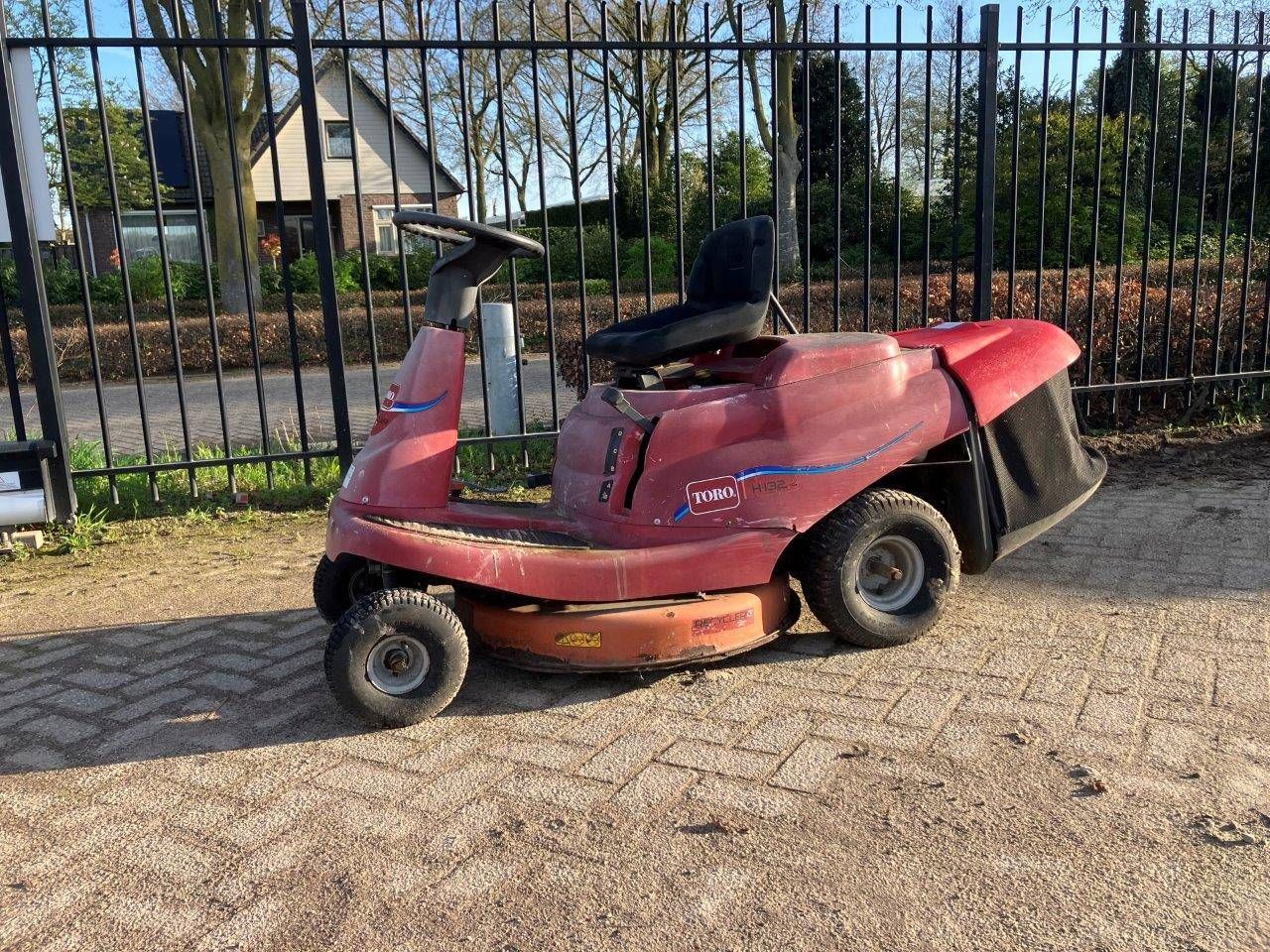 Riding mower Toro H132 Petrol 12.5hp 2009