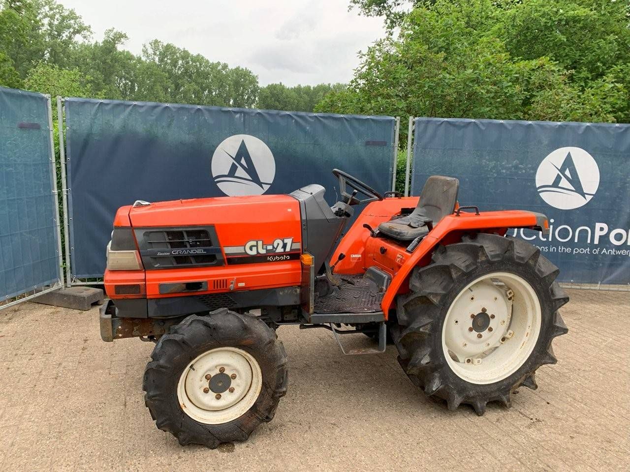 Mini tractor Kubota GL27 Diesel