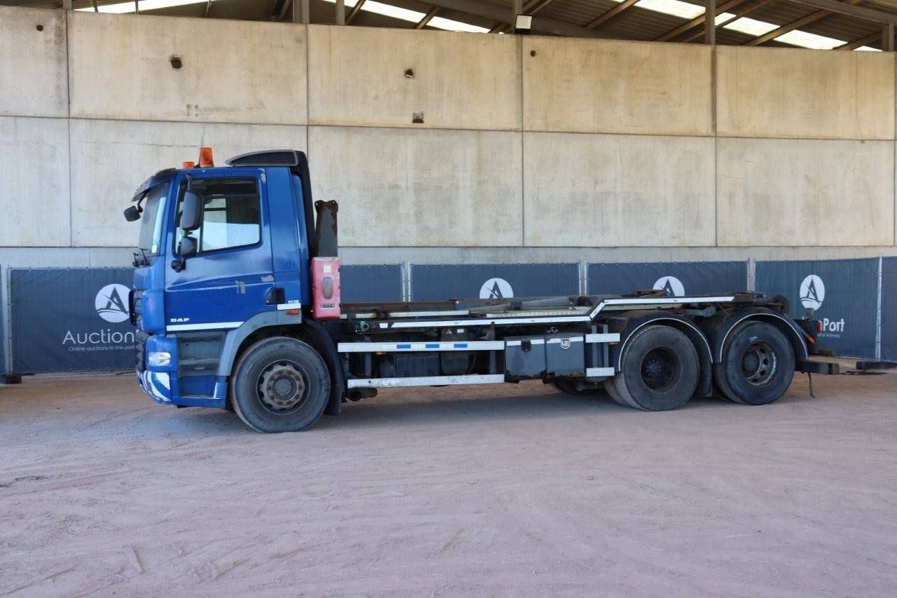 Hooklift system Truck DAF CF85.360 Diesel 2012