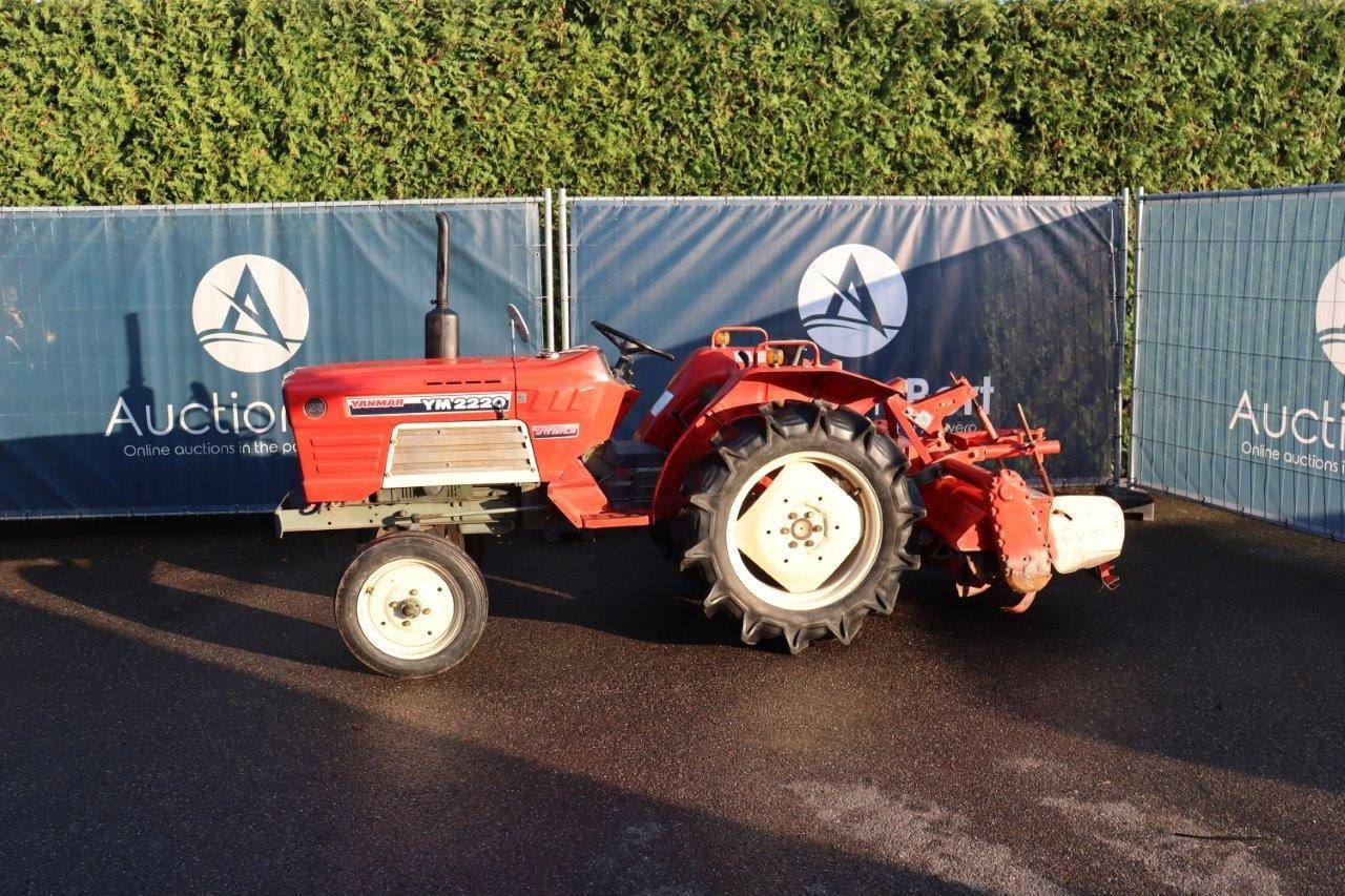 Tractor Yanmar YM2220 Diesel with cultivator