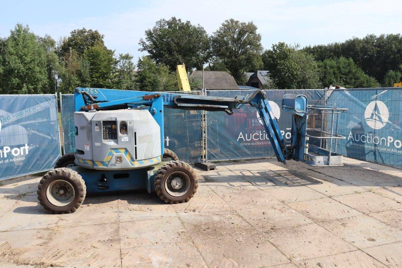 Articulated boom lift Genie Z34/22 Diesel 227kg 12.62m 2006