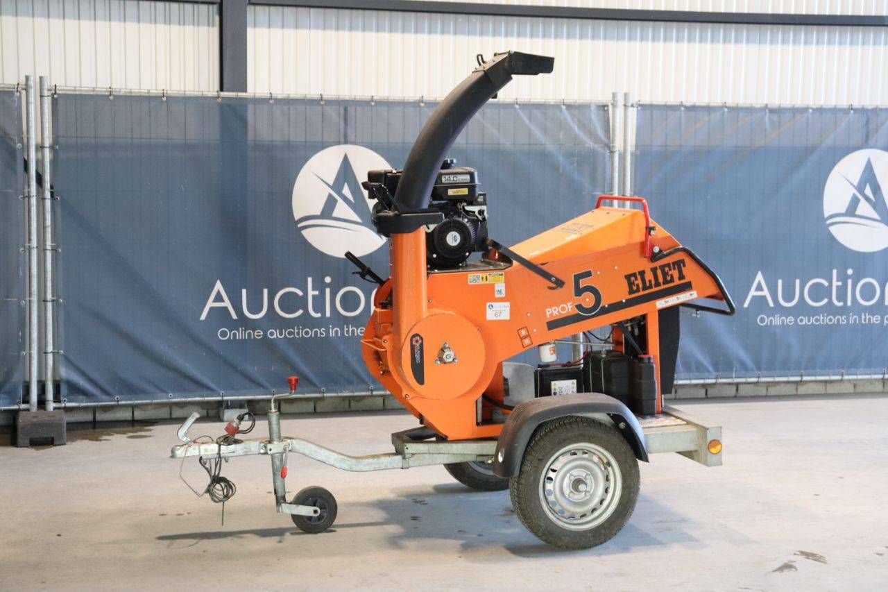 Eliet Prof 5B Trailer Petrol Wood Chipper 2015