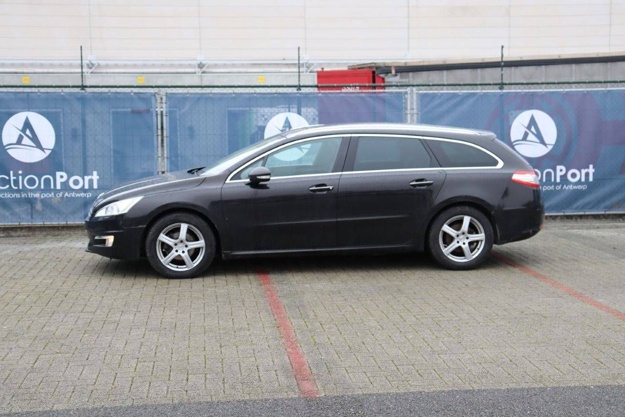 Passenger car Peugeot 508 SW Diesel 114 hp 2014 (Margin)