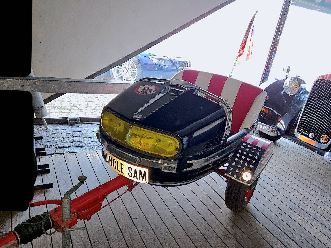 Vintage Bumper Car (custom) (Margin)