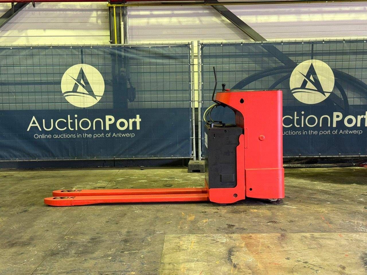 Pallet truck Linde T20S Electric 2000kg