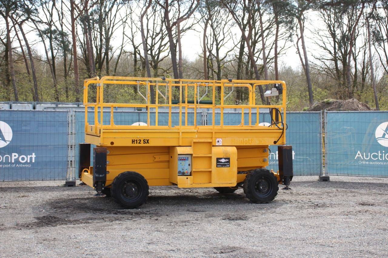 Scissor lift Haulotte H12 SX Diesel 12m 2015