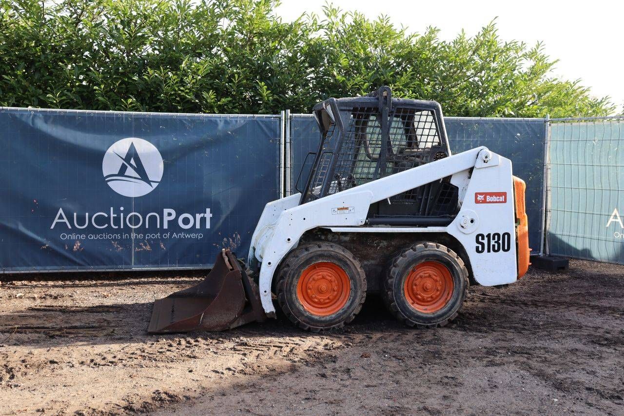 Skid steer loader Bobcat S130 Diesel