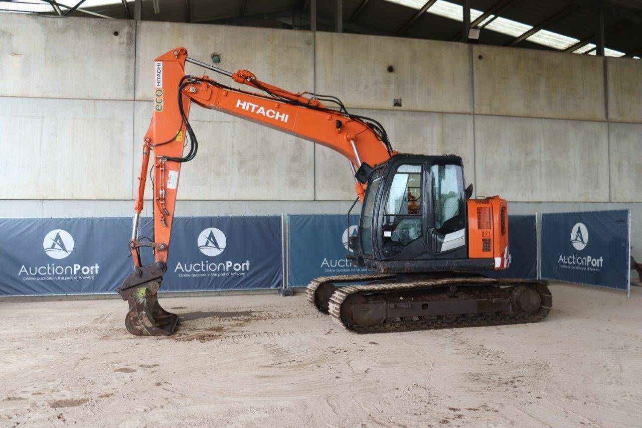 Crawler excavator Hitachi ZX135US-5B Diesel 2016