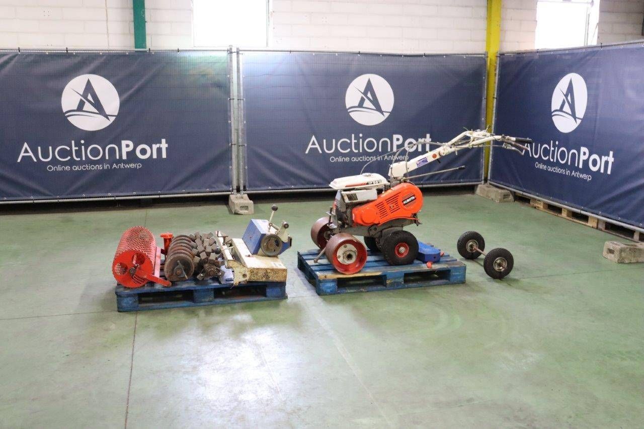 Maintenance Range for Tennis Courts (Margin)