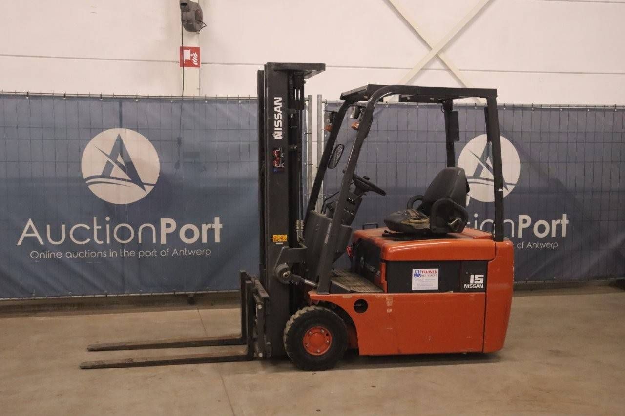 Forklift Nissan Electric 1400kg 4.5m