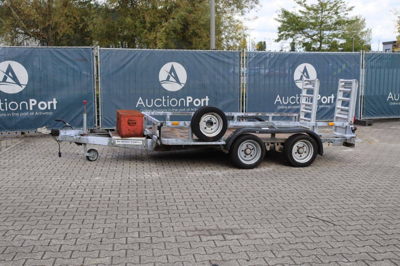 Car transporter trailer Ifor Williams IFWA-2003 106GM 2004