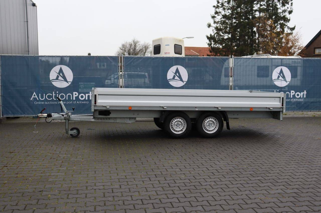 River PL27 Trailer New