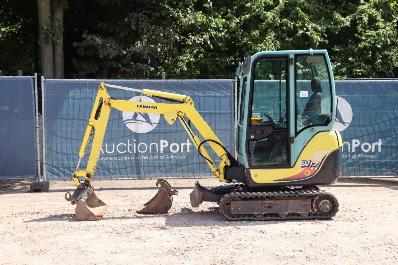 Mini excavator Yanmar SV17-EX Diesel 2011