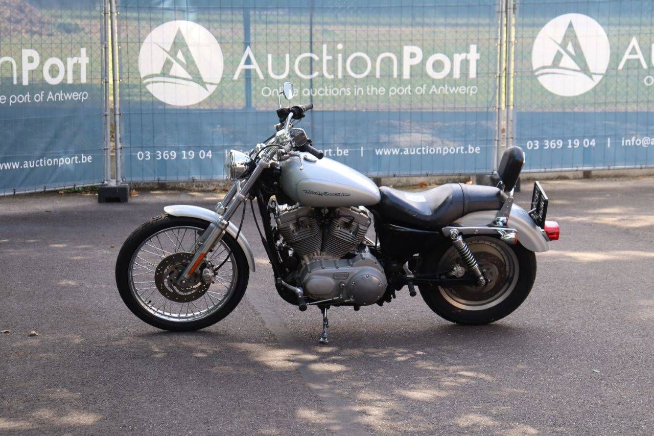 Harley-Davidson Sportster XL883 Super Low Custom Gasoline 2005