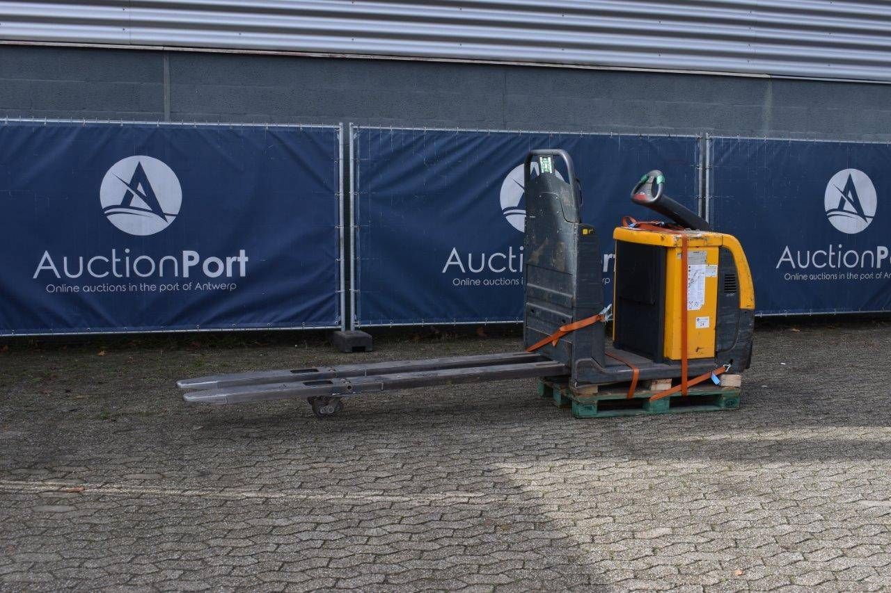 Order picker Jungheinrich ECE-225 XL Electric 2500kg