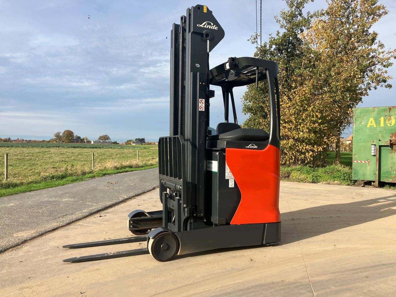 Reach truck R12N-01 Linde Electric 2018
