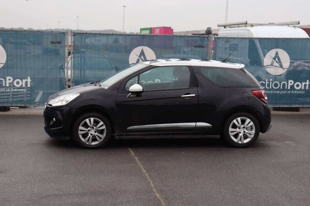 Passenger car Citroen DS3 Diesel 70hp 2015 (Margin)