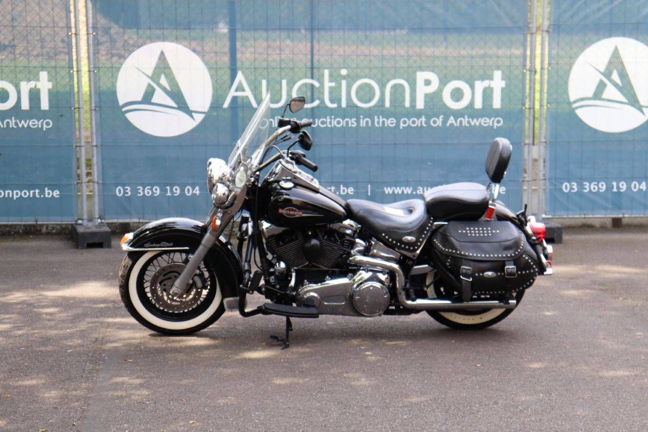 Harley-Davidson Heritage Softail Classic Gasoline 2013