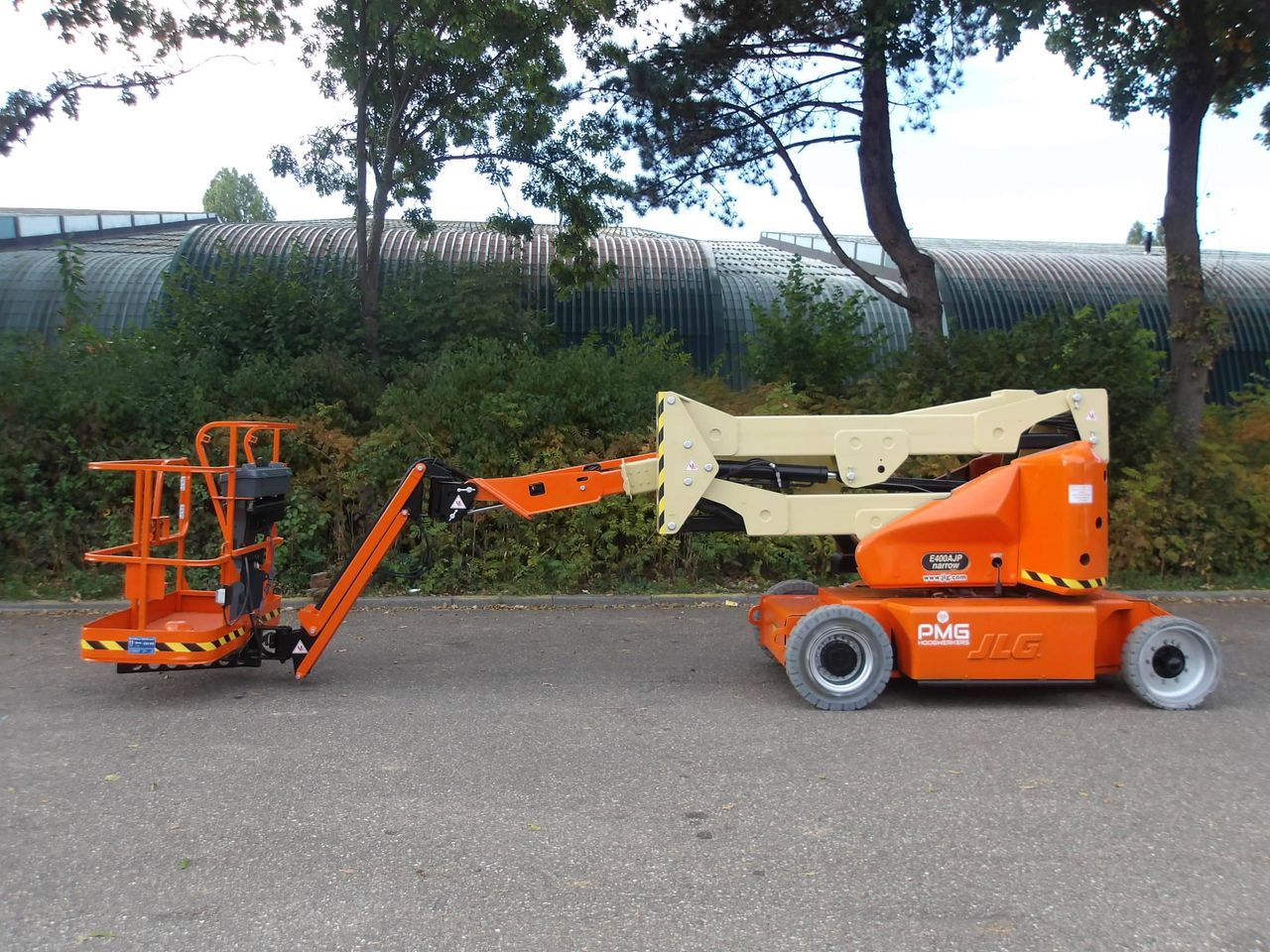 Nacelle élévatrice articulée électrique JLG E400AJPN 14,19 m 2014