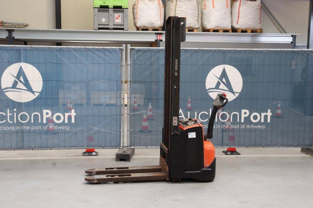 Stacker BT SWE120L Electric 1200kg 2012