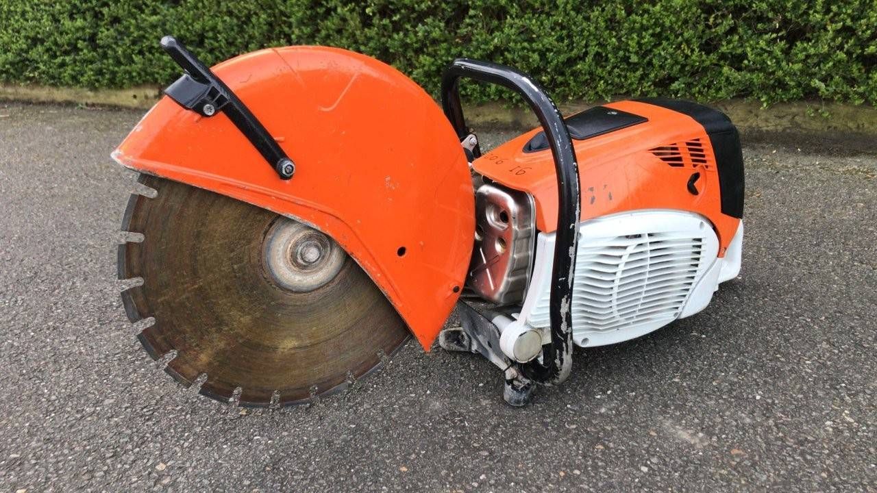 Grinding machine Stihl TS 800