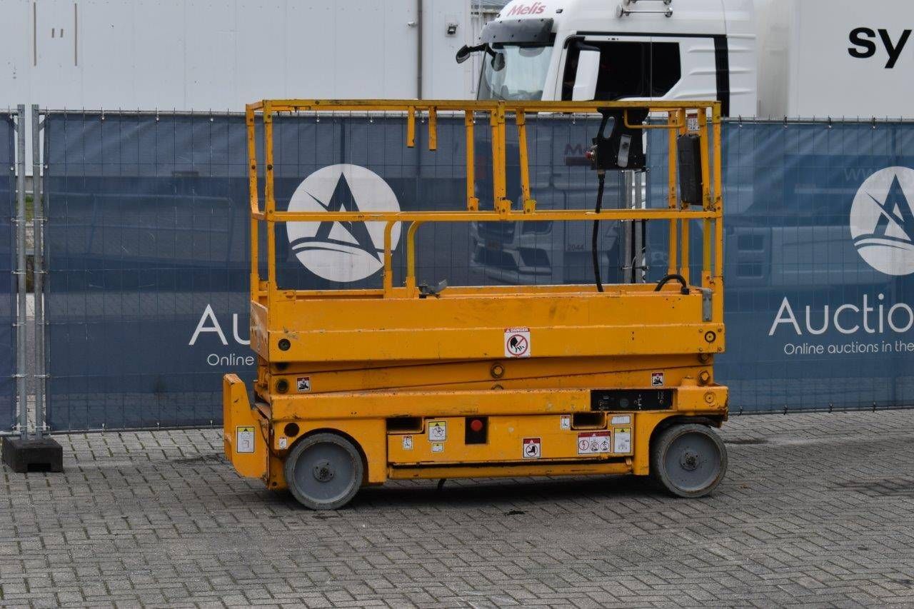 Scissor lift Haulotte Compact 8 Electric 8m