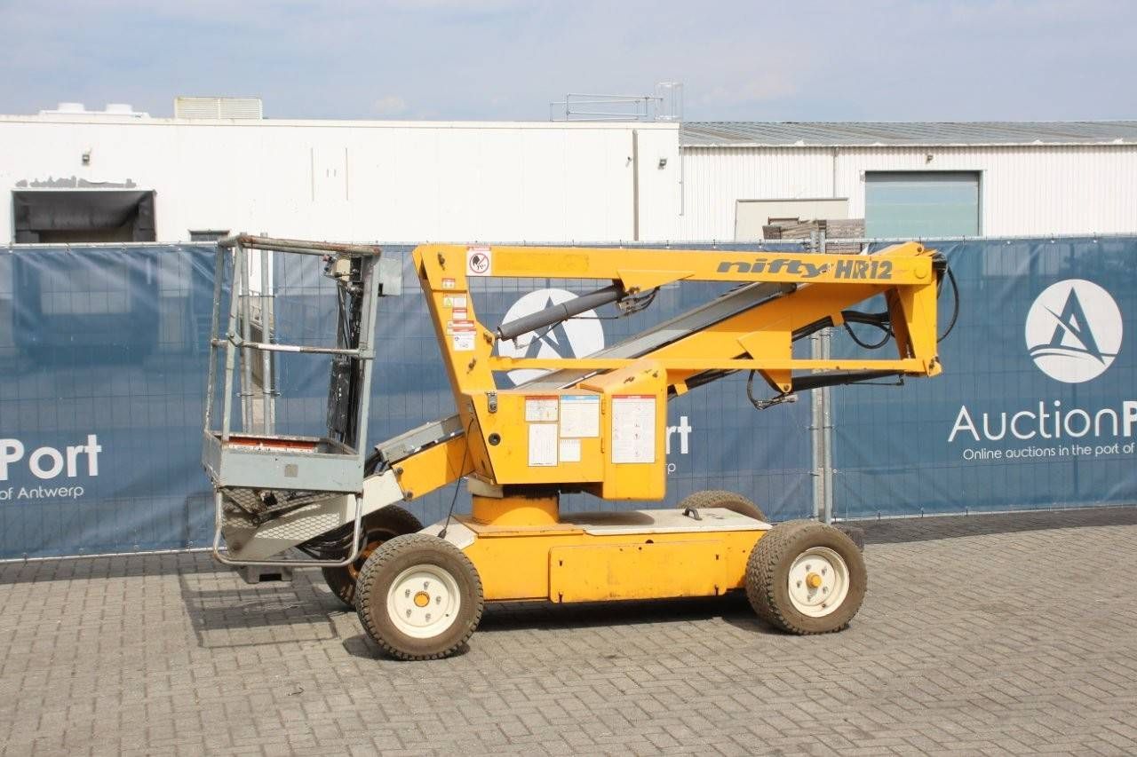 Nifty HR12NE Electric Articulated Boom Lift 12.2m 2011