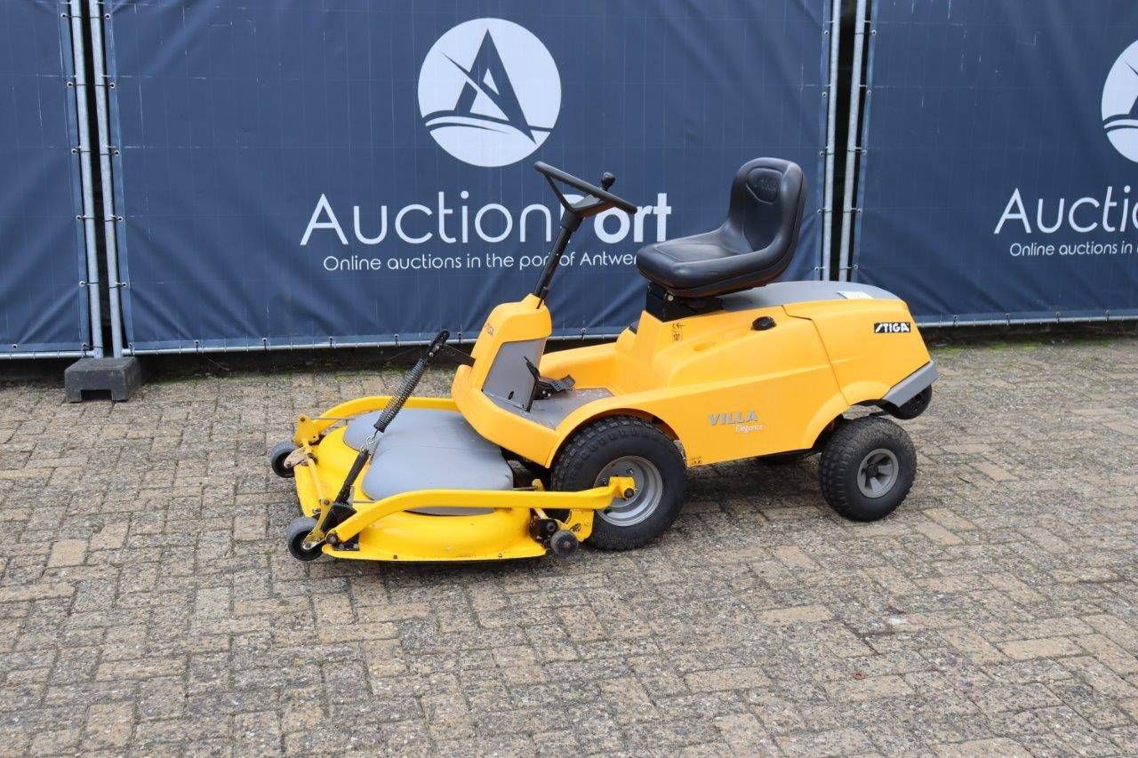 Riding mower Stiga Villa Elegance Petrol 12.5hp 2002 