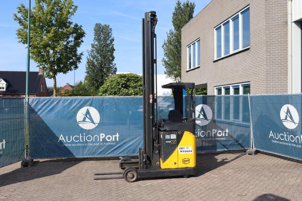 Reach truck OM Carrelli XR 14 ac Electric 1400kg 2008