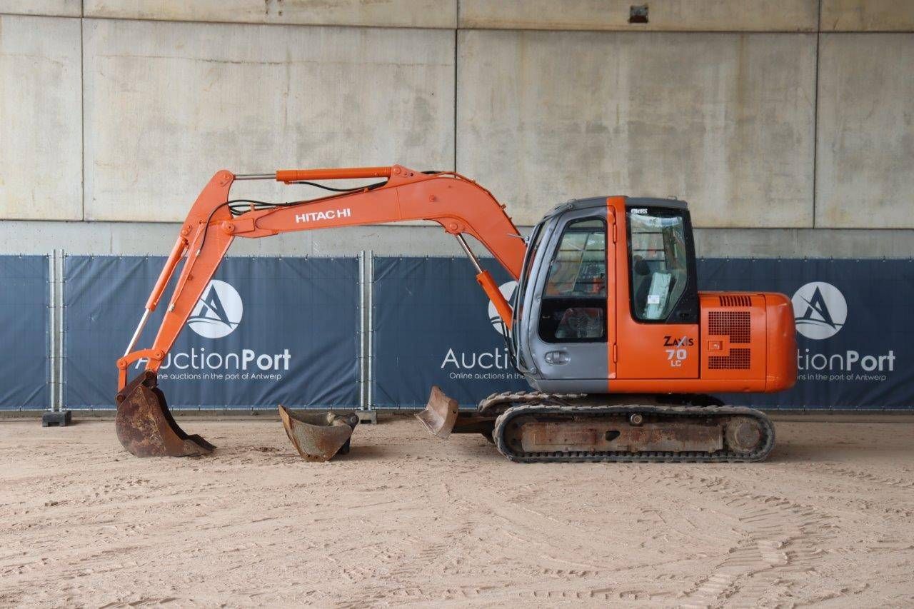 Crawler excavator Hitachi ZX70LC Diesel 54.4hp 