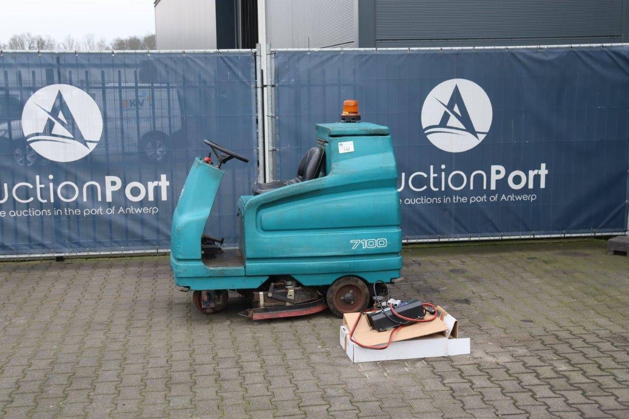 Scrubber Tennant 7100 2008