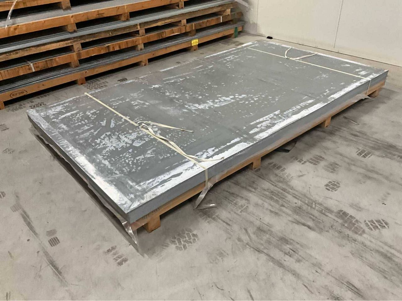 Steel plates 50 pieces