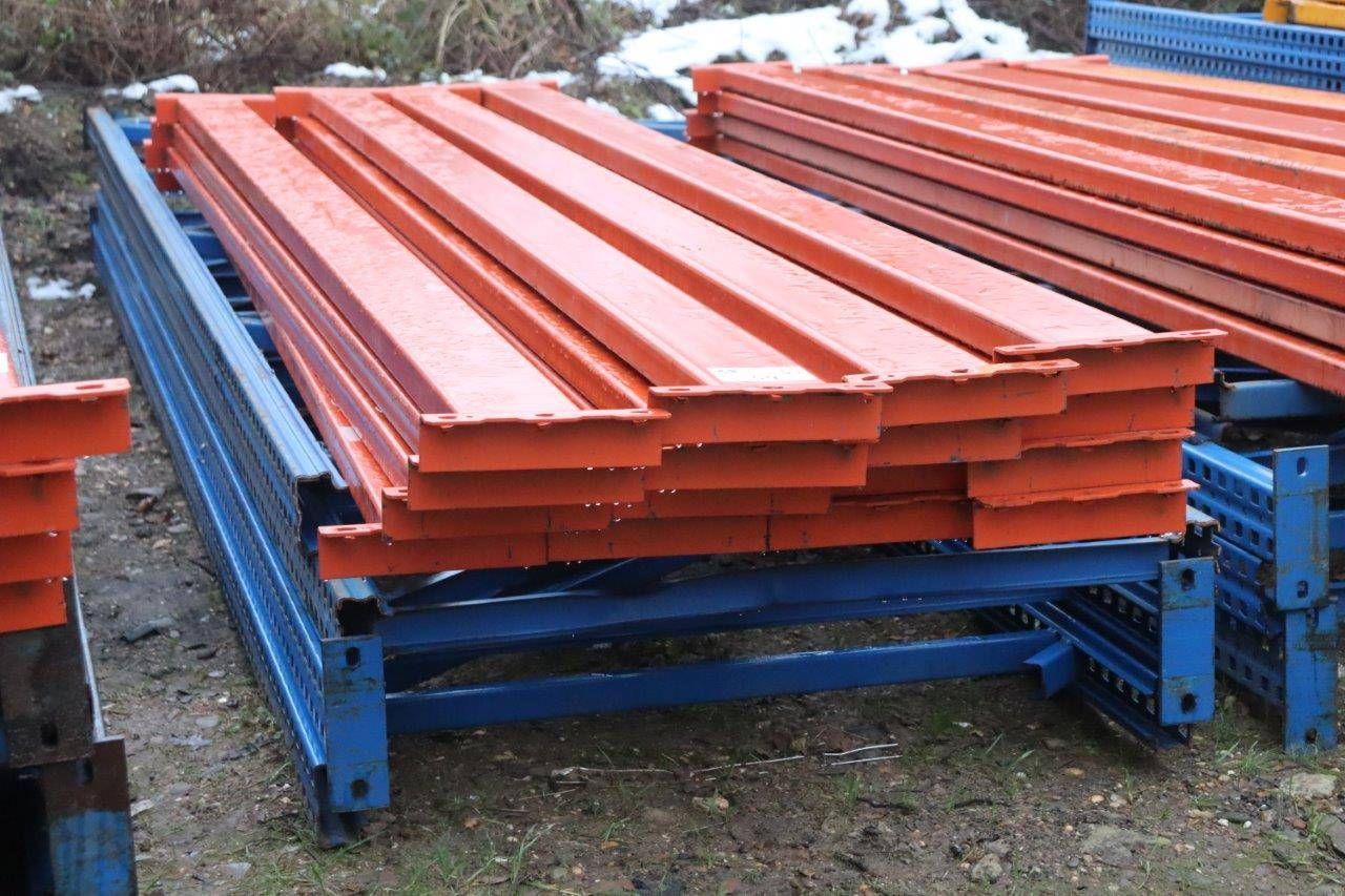 Pallet rack 4x16 with Pallet Holders 10 pieces (Margin)