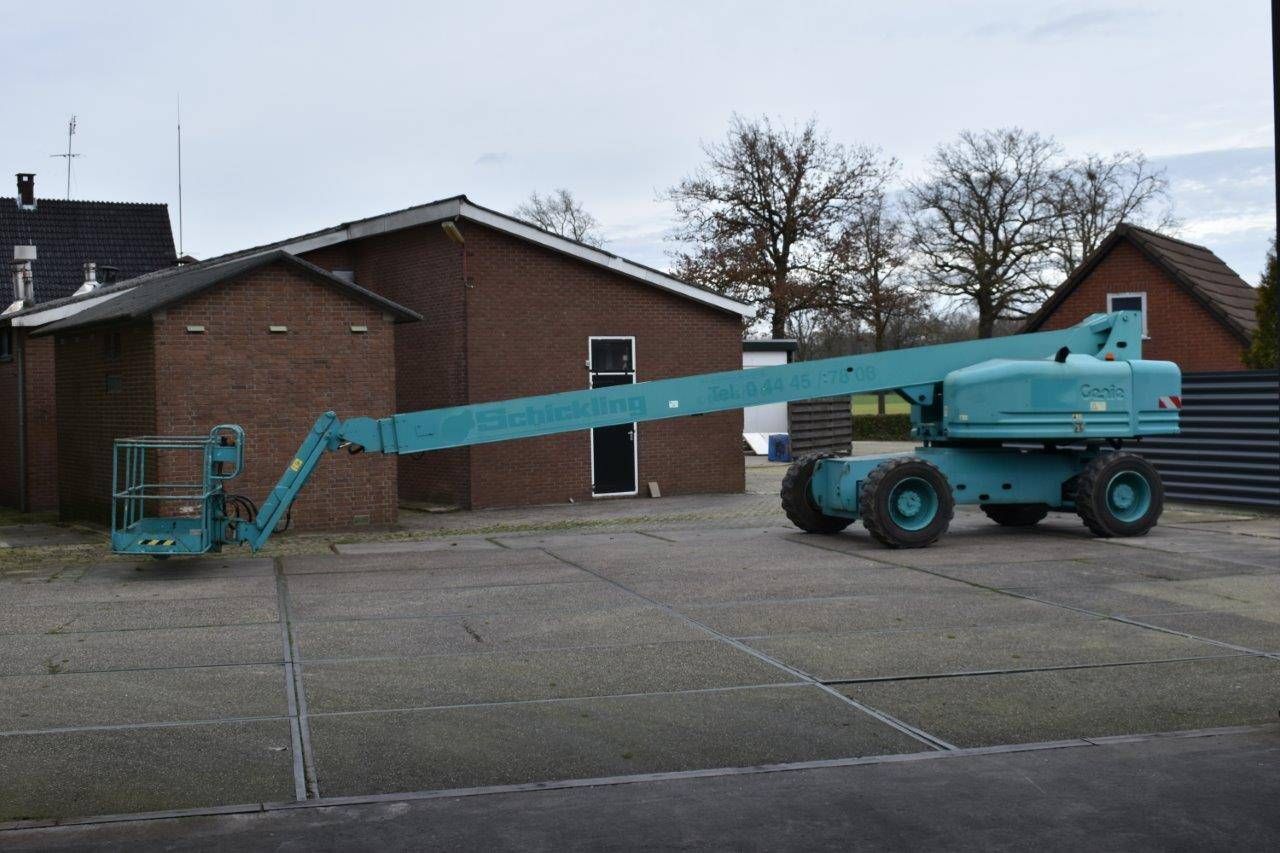 Plataforma articulada Genie S-85 Diesel 25,9m