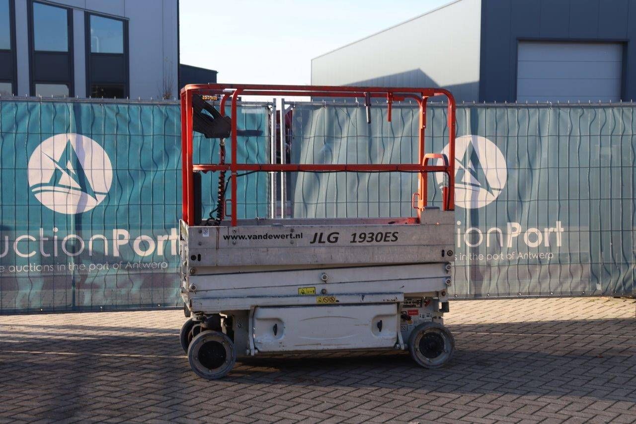 Scissor lift JLG JLG 1930ES Electric 7.72m 2014