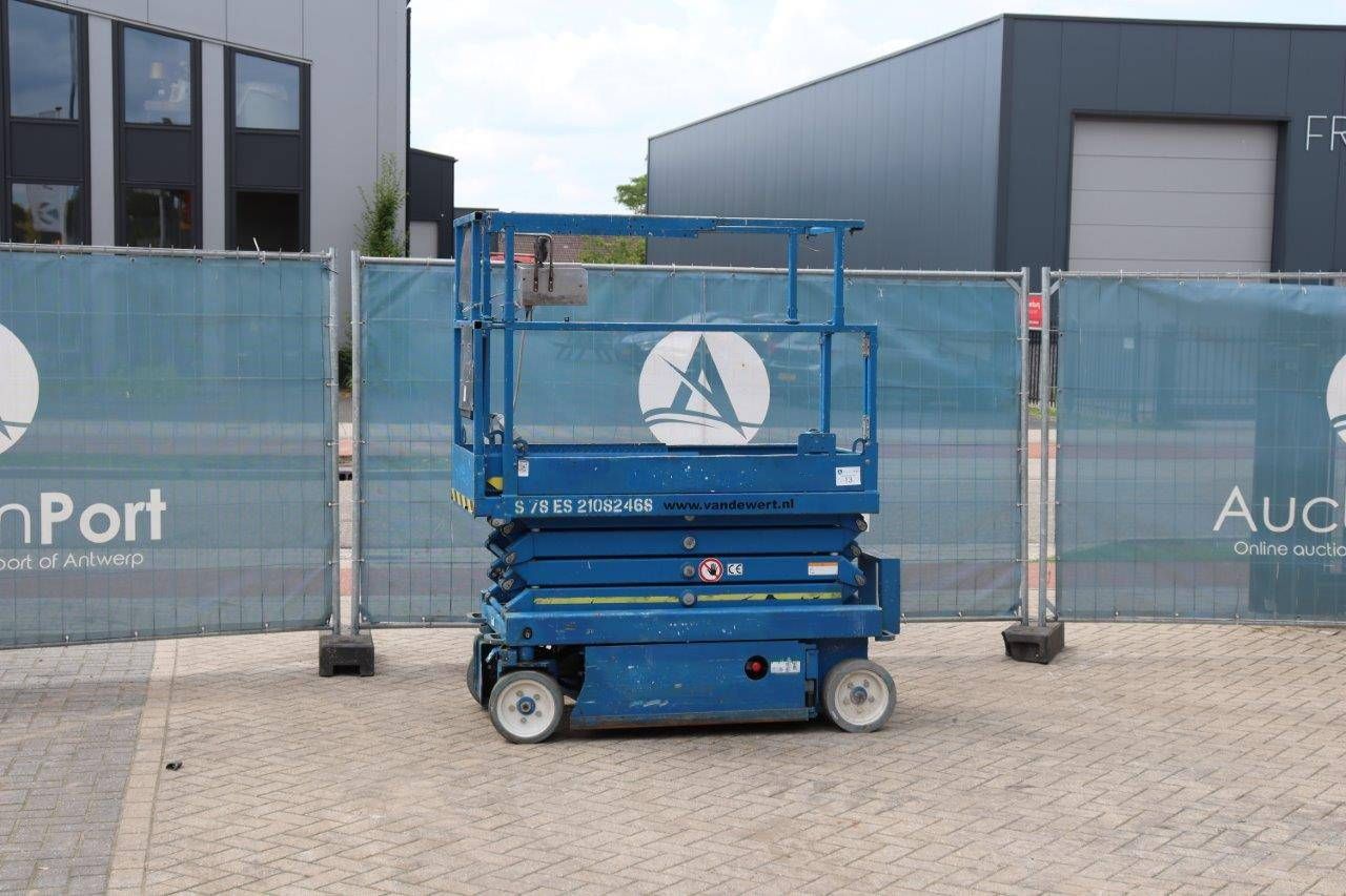 Scissor lift Skyjack SJIII-3219 Electric 8m