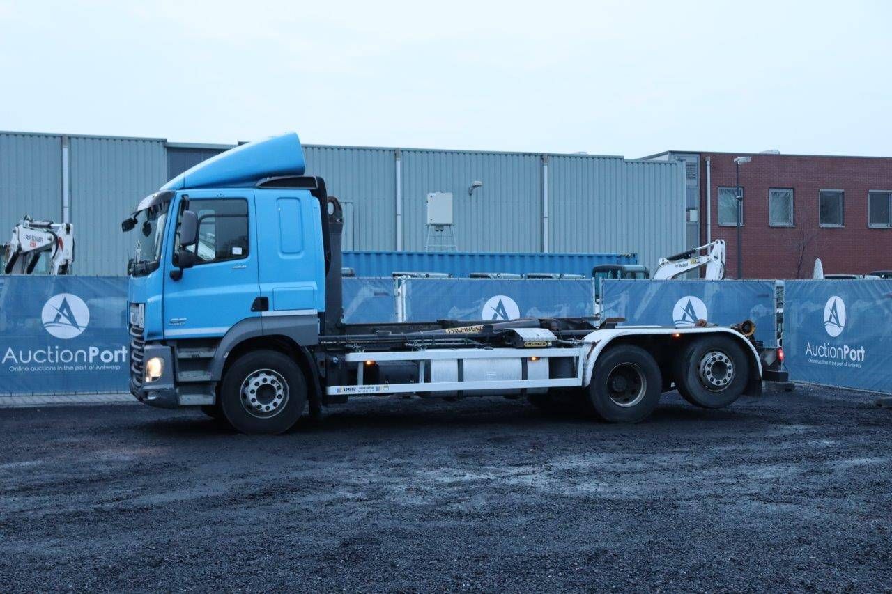 Truck with container system DAF CF460 Diesel 460hp 2016