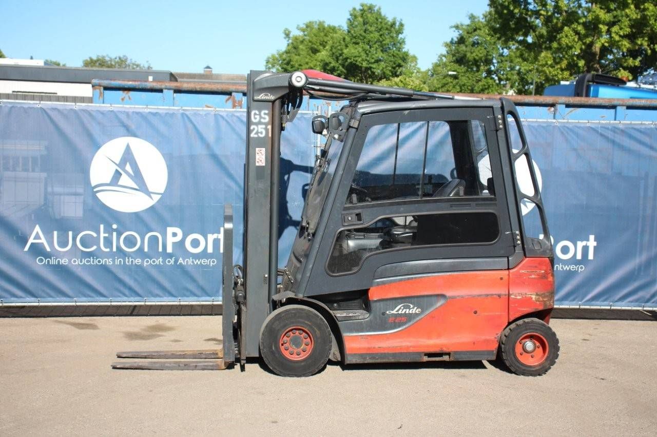 Forklift Linde E25L-01 Electric 2500kg 5.0m 2016