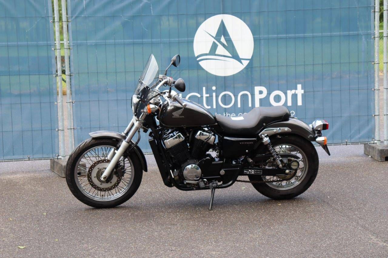 Motor Honda VT750 Petrol 2015