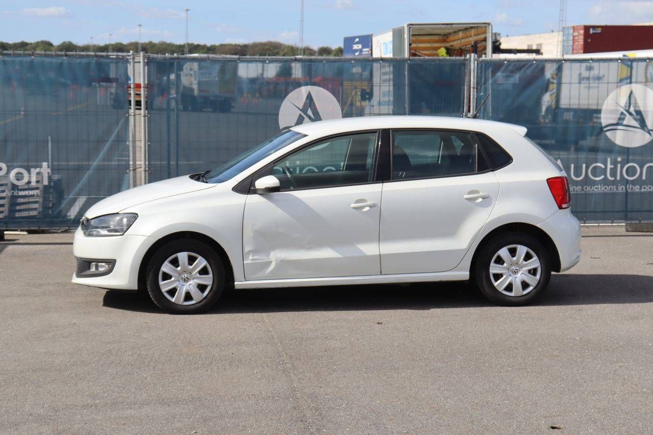 Passenger car Volkswagen Polo Petrol 60hp 2013 (Margin)