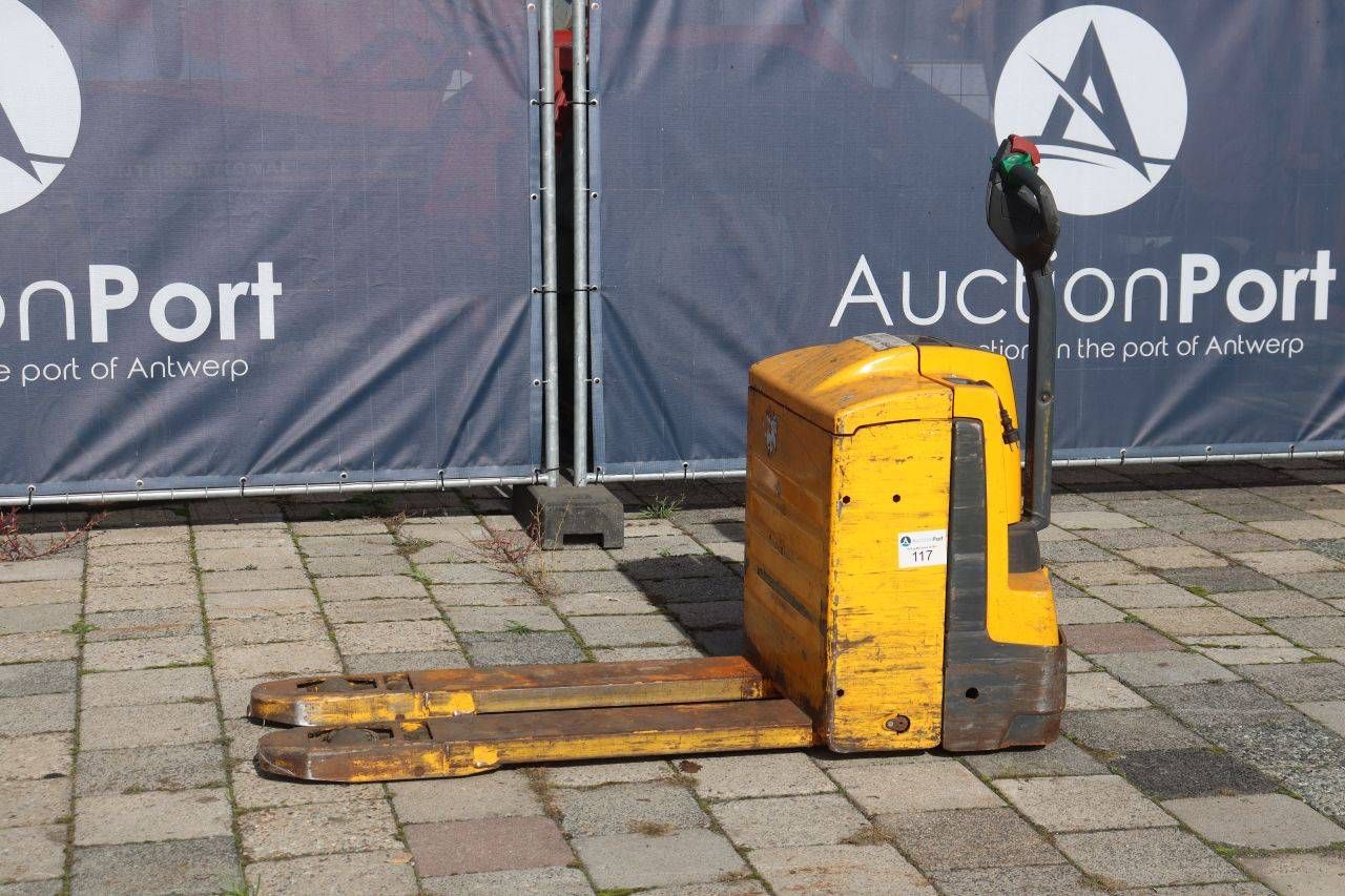 Palletwagen Jungheinrich EJE 220 Elektrisch 2000kg 2015