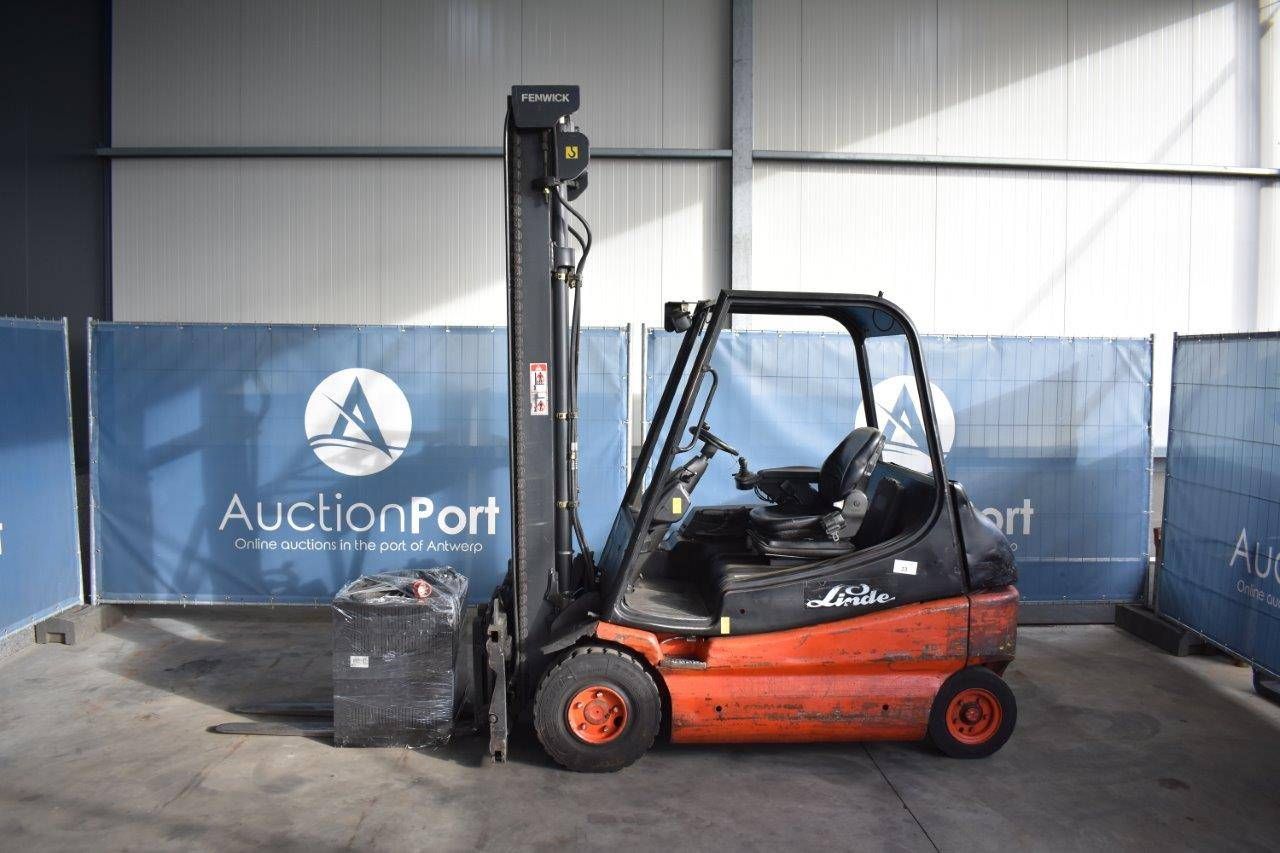 Heftruck Linde E25-02 Elektrisch 2500kg