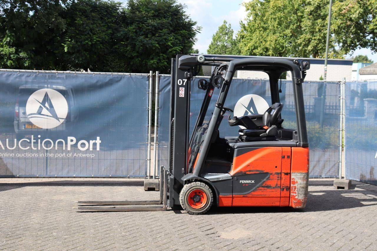 Carrello elevatore Fenwick-Linde E16H-02 elettrico, 1600 kg, 4,6 m, anno 2022