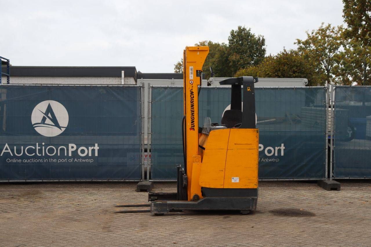 Reach truck Jungheinrich Electric 1000kg 5.9m