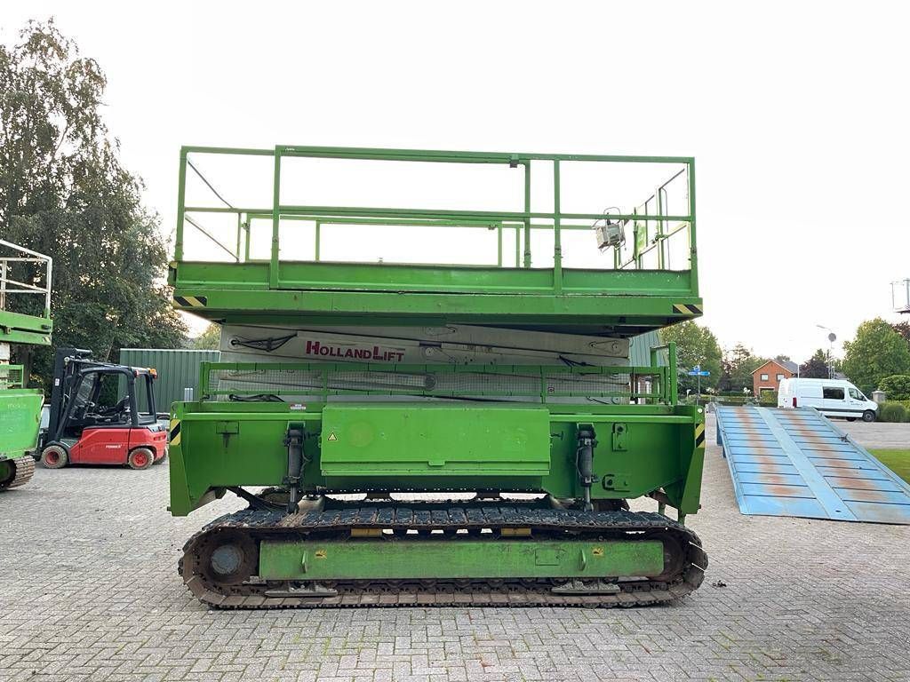 Scissor lift Holland Lift Diesel