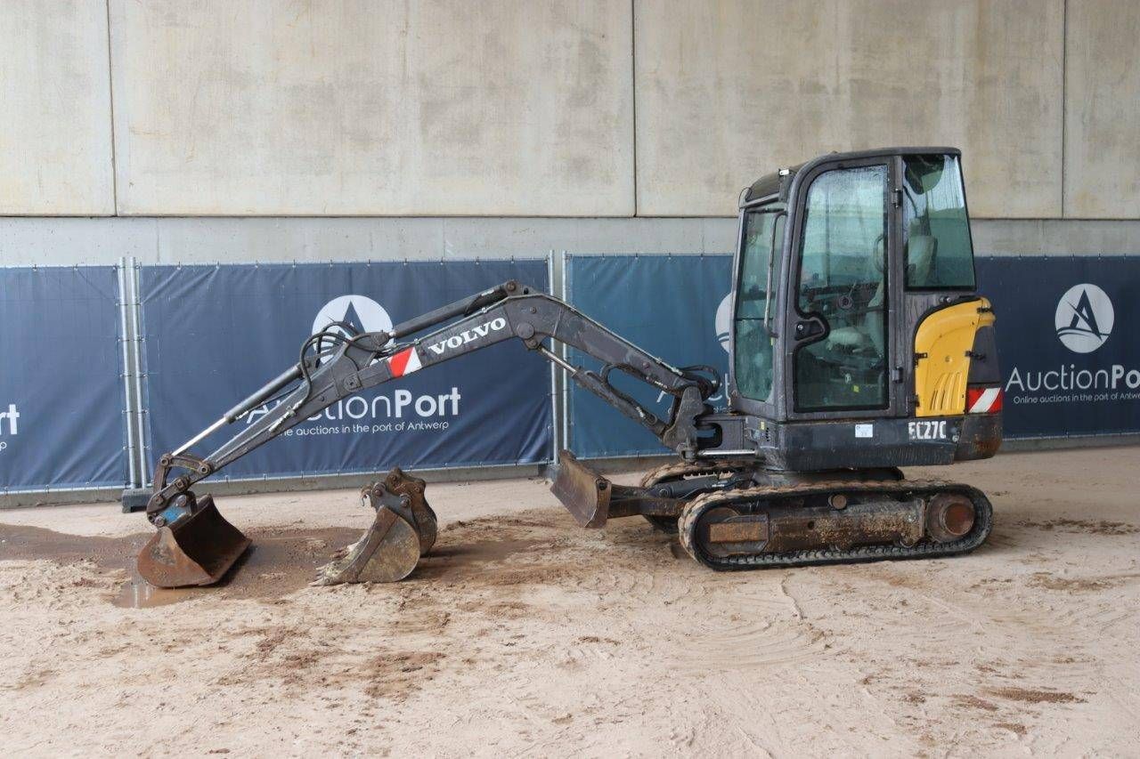 Mini digger Volvo EC27C Diesel 2013