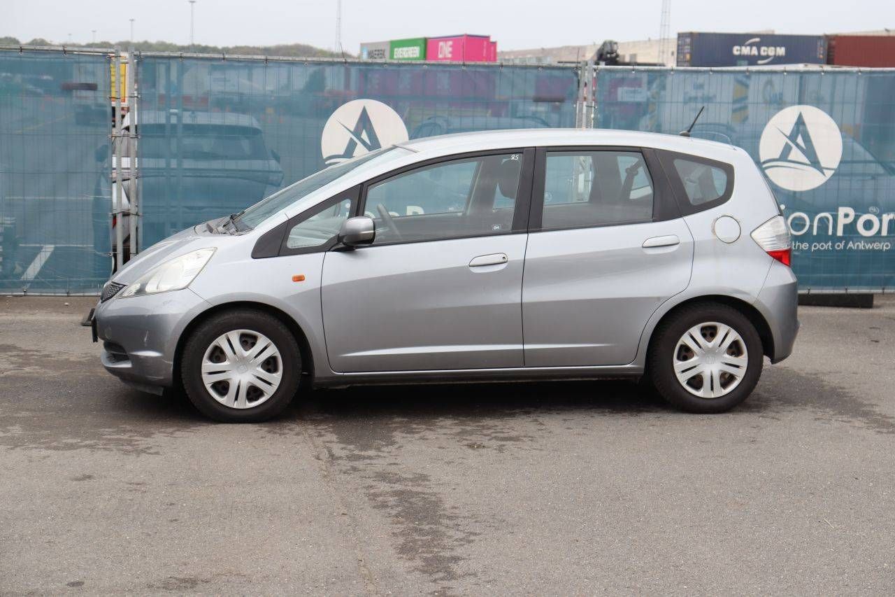 Passenger car Honda Jazz Petrol 90hp 2009 (Margin)