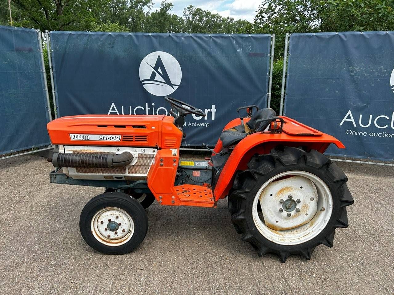 Mini tractor Kubota B1600 Diesel